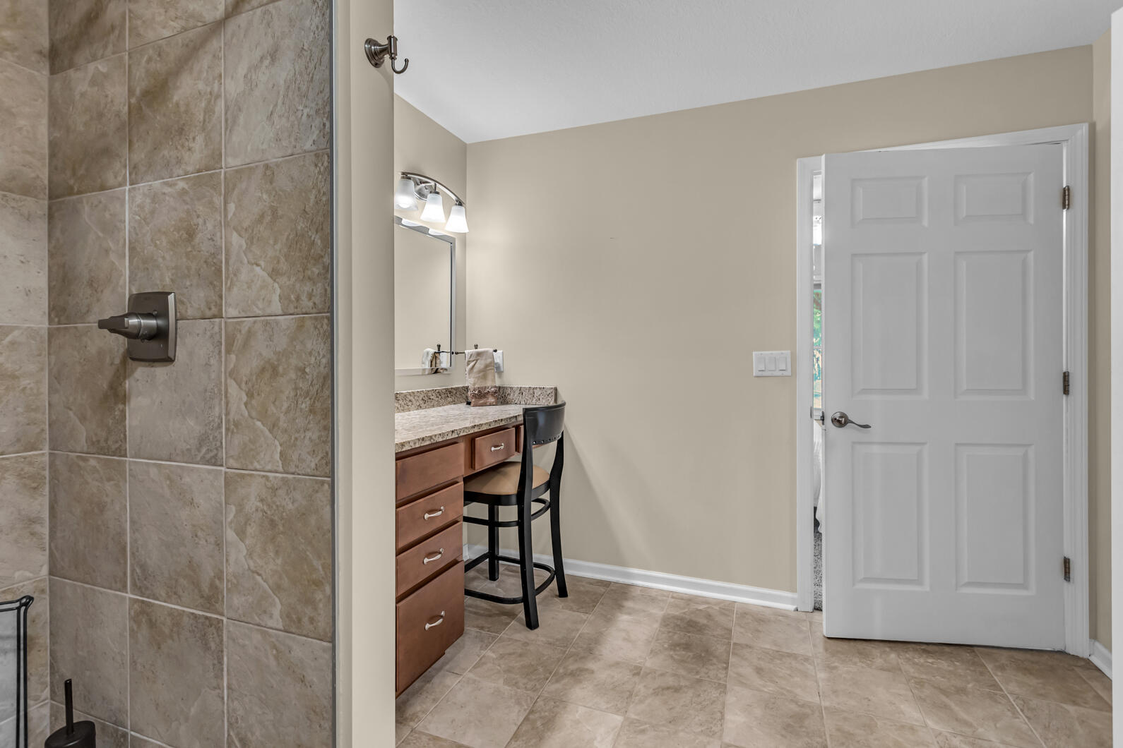 3657 Terrace Hills Lane Jackson, MI 49203 - Photo 19 of 46 0N0A2076