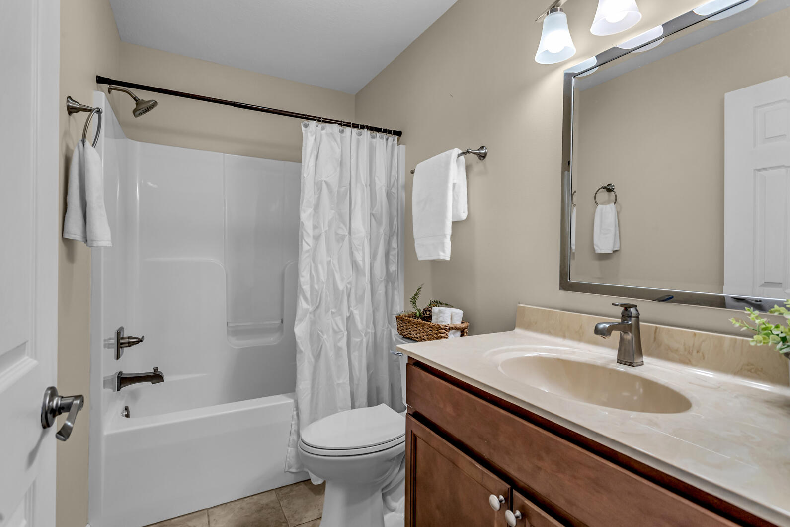 3657 Terrace Hills Lane Jackson, MI 49203 - Photo 26 of 46 0N0A2028