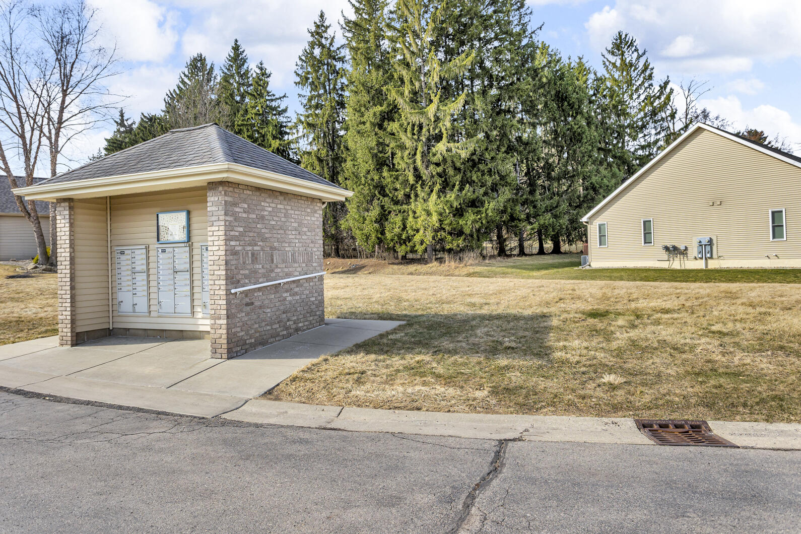 3657 Terrace Hills Lane Jackson, MI 49203 - Photo 38 of 46 0N0A0566