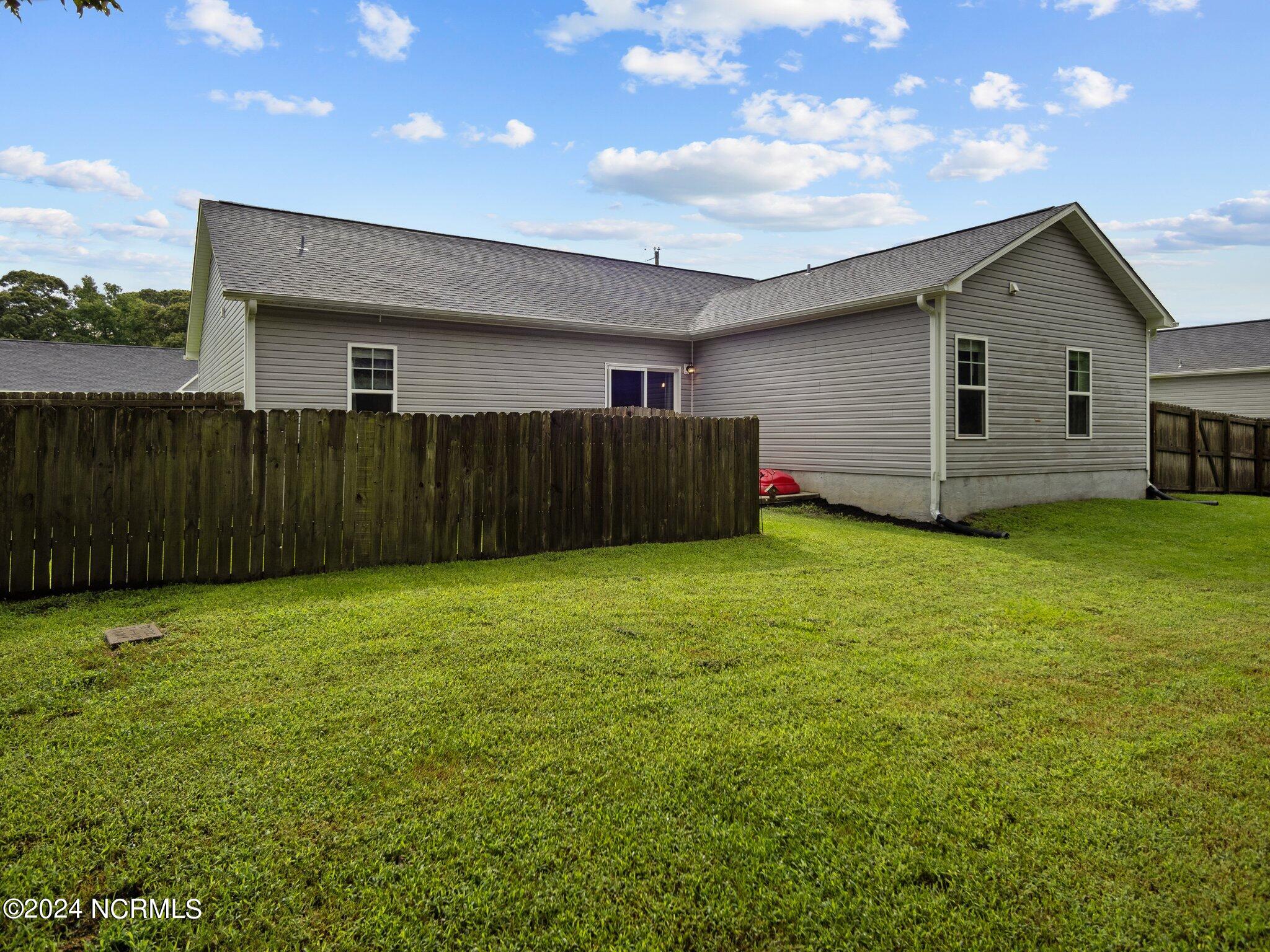 207 North Windy Ridge Road Hubert, NC 28539 - Photo 40 of 50 46-web-or-mls-P7259794