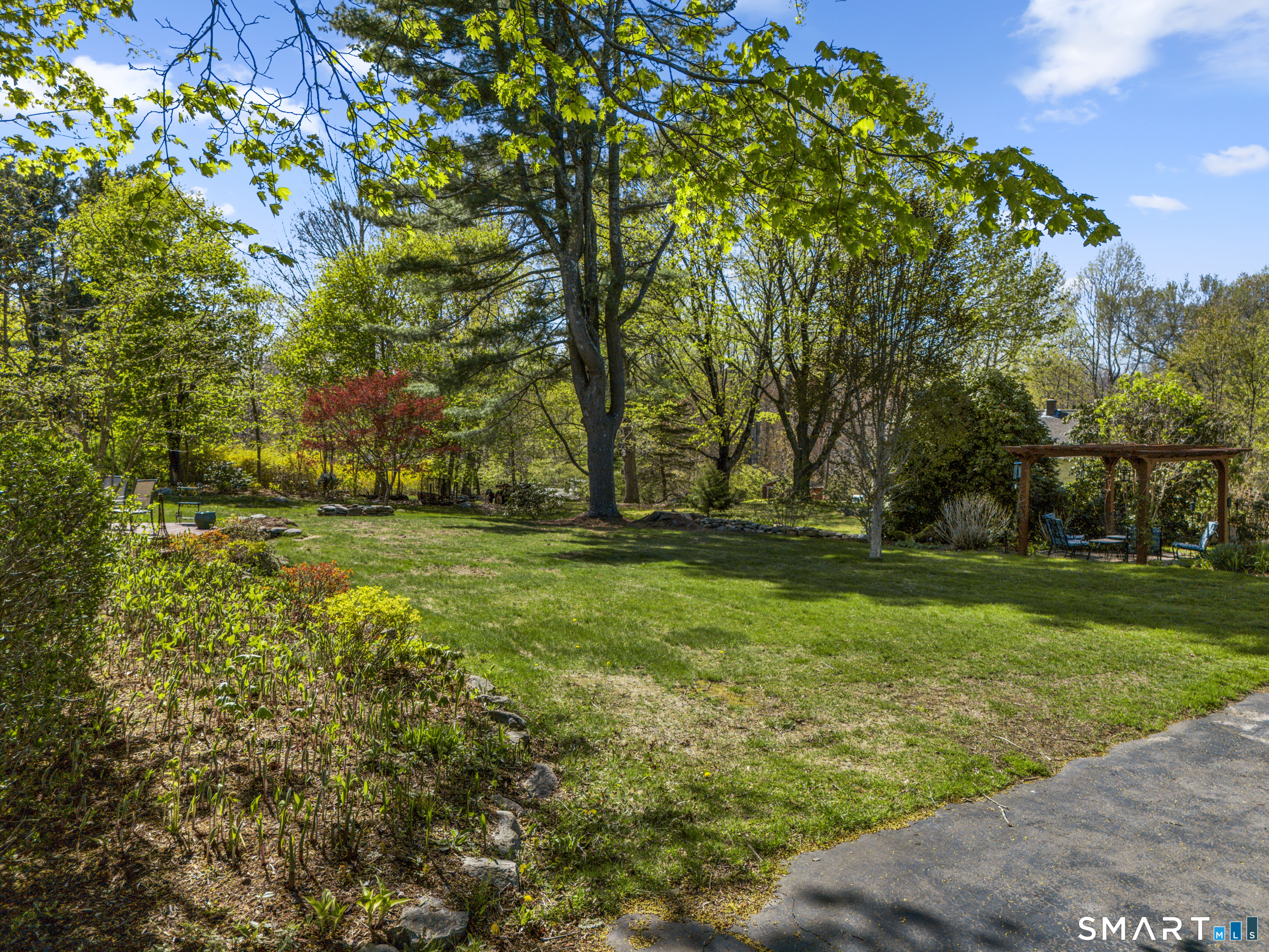 1309 Flanders Road Groton, CT 06355 - Photo 29 of 40