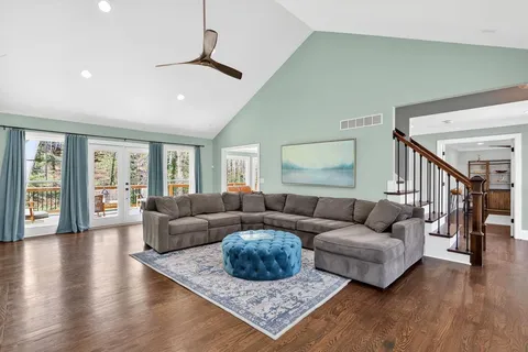 $850,000 | 1565 East Bank Drive, Marietta, GA 30068