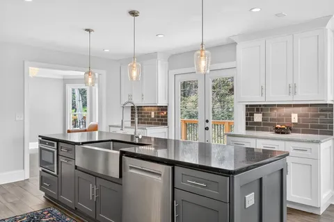 $850,000 | 1565 East Bank Drive, Marietta, GA 30068