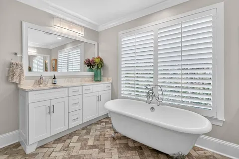 $850,000 | 1565 East Bank Drive, Marietta, GA 30068