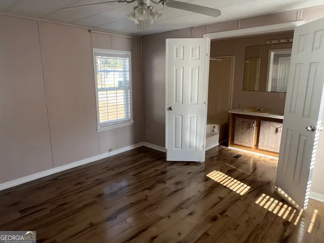 $1,295 | 727 West 3rd Street, Woodbine, GA 31569