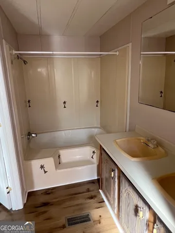 $1,295 | 727 West 3rd Street, Woodbine, GA 31569