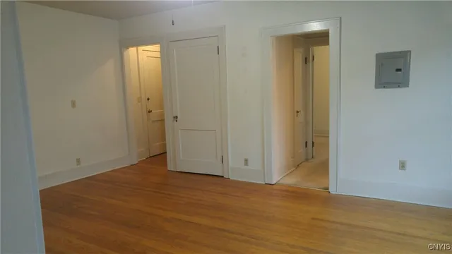 $1,100 | 101 Woodbine Avenue, Syracuse, NY 13206