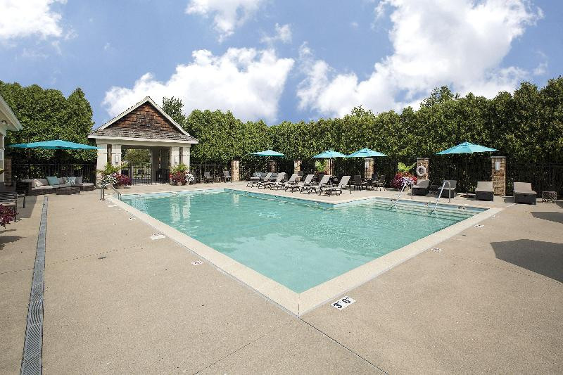 2013 Royal Ridge Drive Northbrook, IL 60062 - Photo 33 of 43 a view of a house with sitting area and a yard