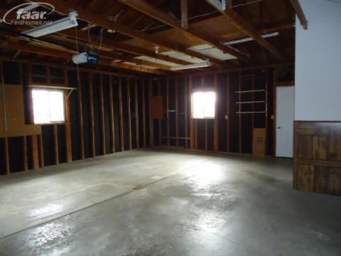 10952 Easton Road New Lothrop, MI 48460 - Photo 12 of 12 20211345-11.JPG