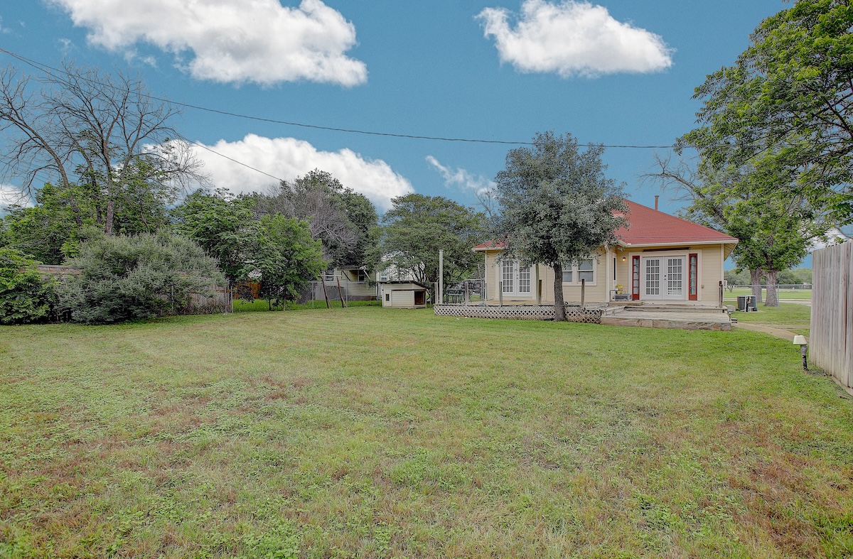 1708 Olive Street Georgetown, TX 78626 - Photo 15 of 38 Large yard. Chickens OK. Fenced separately from the guest quarters yard