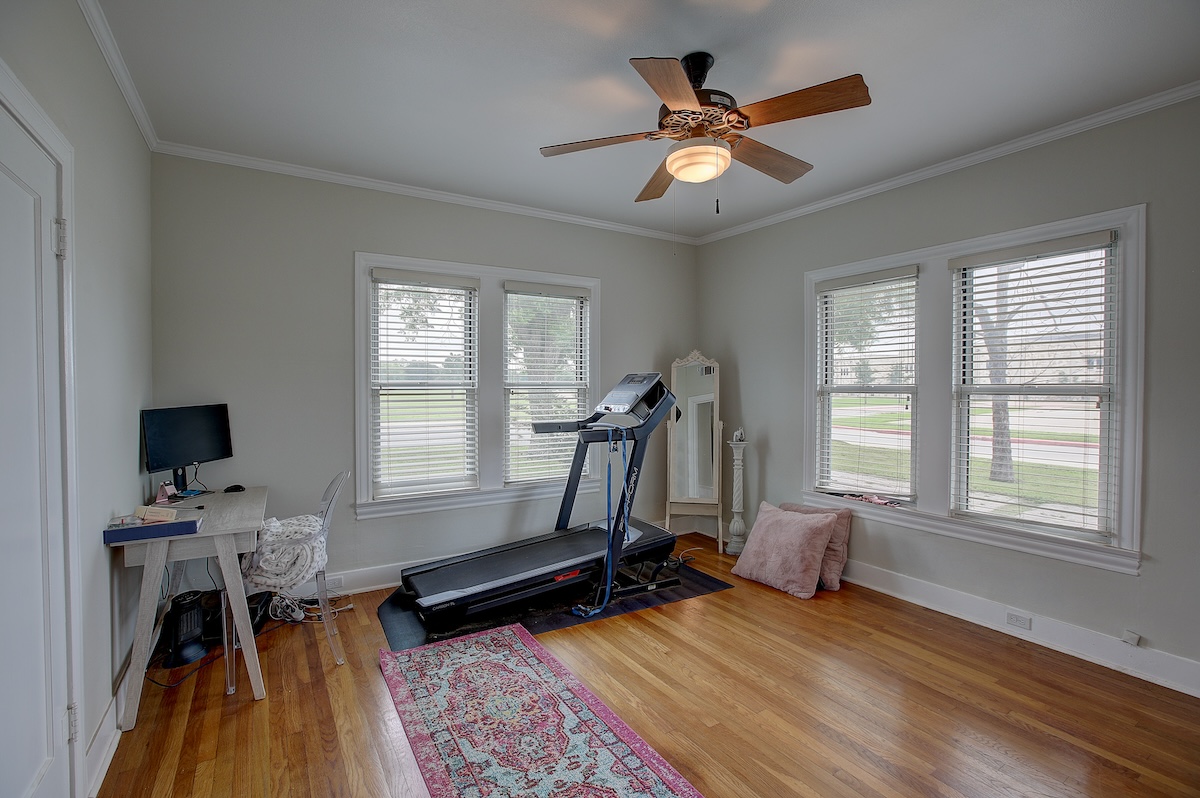 1708 Olive Street Georgetown, TX 78626 - Photo 31 of 38