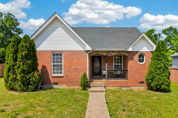 $465,000 | 801 North Dupont Avenue, Madison, TN 37115