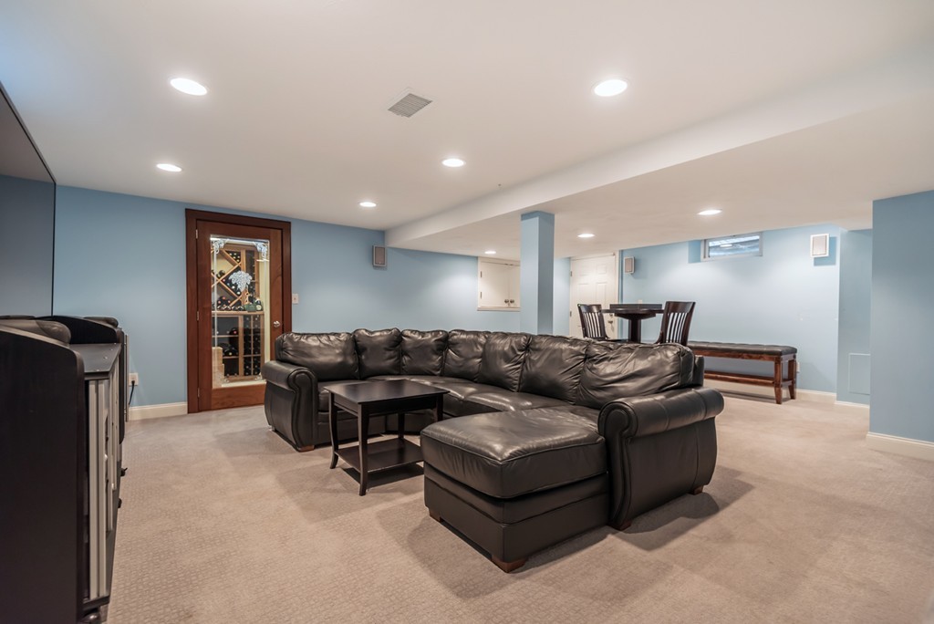22 Reservation Road Andover, MA 01810 - Photo 23 of 30 Gallery Image 23