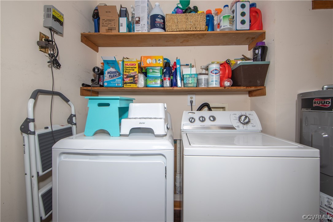 15803 Loving Union Road Disputanta, VA 23842 - Photo 20 of 39 a utility room with dryer and washer