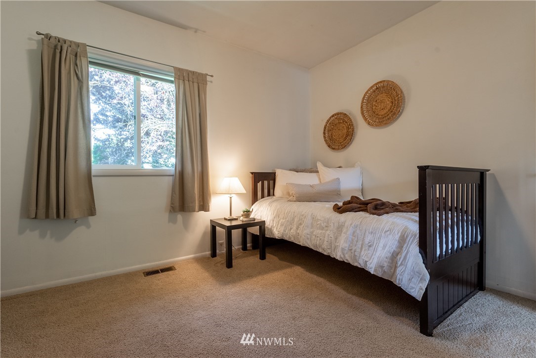 8796 Vinup Road Lynden, WA 98264 - Photo 15 of 30 Gallery Image 15