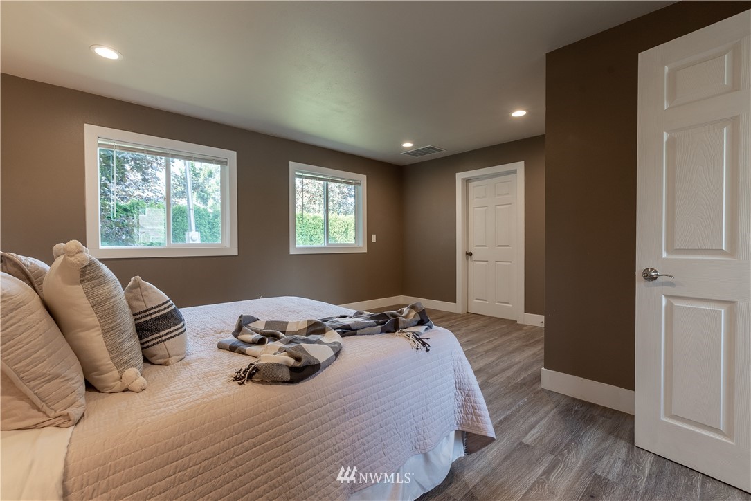 8796 Vinup Road Lynden, WA 98264 - Photo 20 of 30 Gallery Image 20