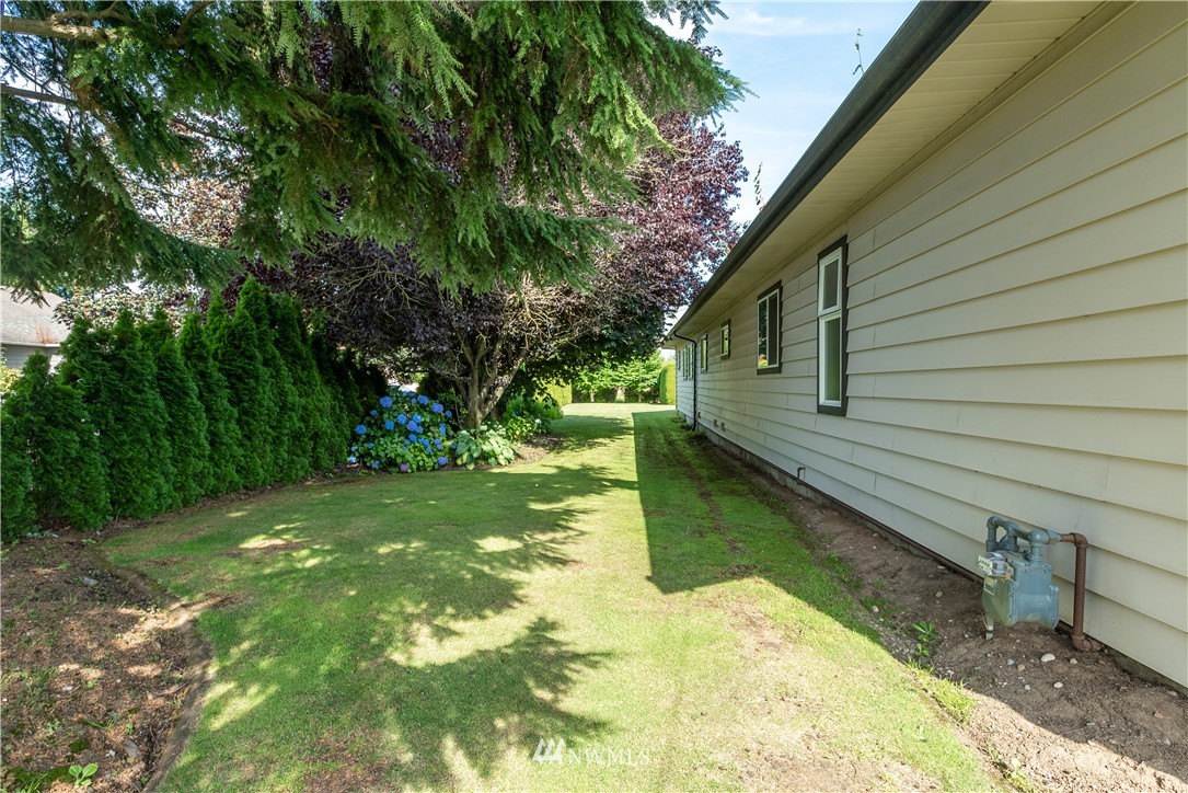 8796 Vinup Road Lynden, WA 98264 - Photo 29 of 30 Gallery Image 29