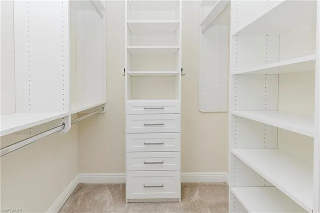 a view of walk in closet