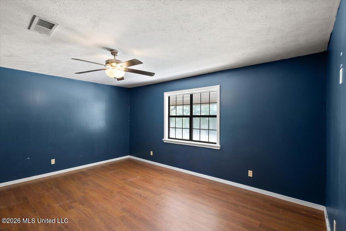 400 Cardinal Lane Carthage, MS 39051 - Photo 11 of 21 11-HTP_4309