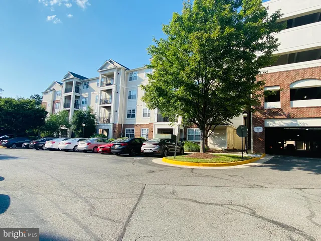 $1,850 | 12949 Centre Park Circle, Unit 401, Herndon, VA 20171
