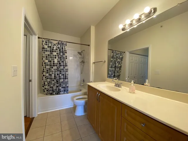 $1,850 | 12949 Centre Park Circle, Unit 401, Herndon, VA 20171