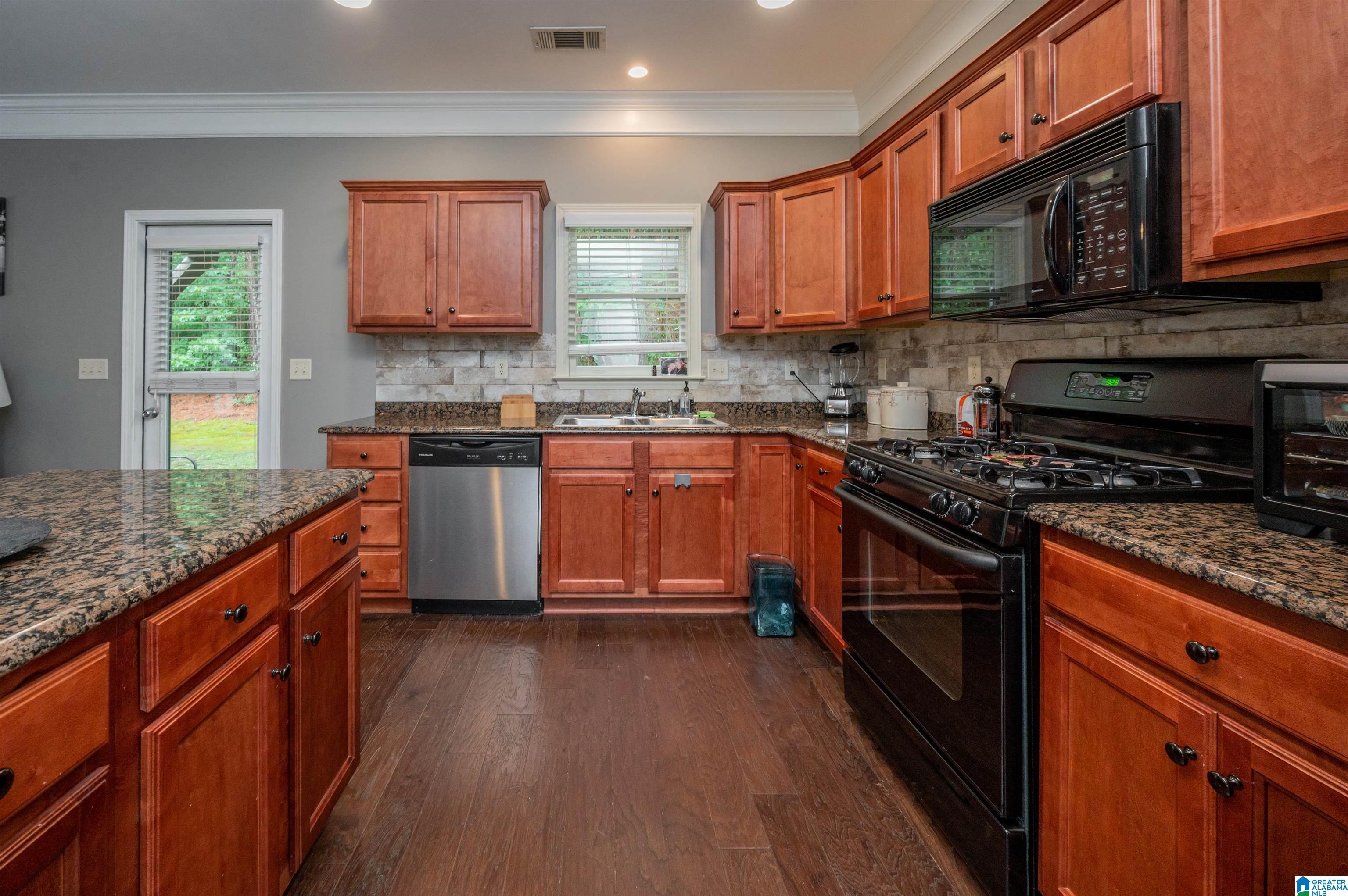 1013 Inverness Cove Way Birmingham, AL 35242 - Photo 13 of 36