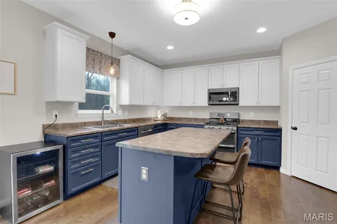 $430,000 | 328 Wabash Manor, O'Fallon, MO 63366