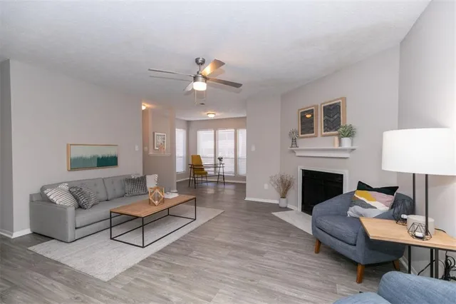 $1,104 | 820 Canton Road, Unit 1301, Marietta, GA 30060