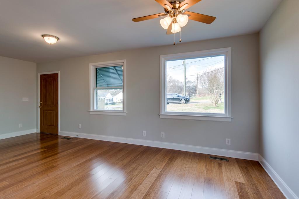 2512 Rascoe Road Nashville, TN 37210 - Photo 3 of 25