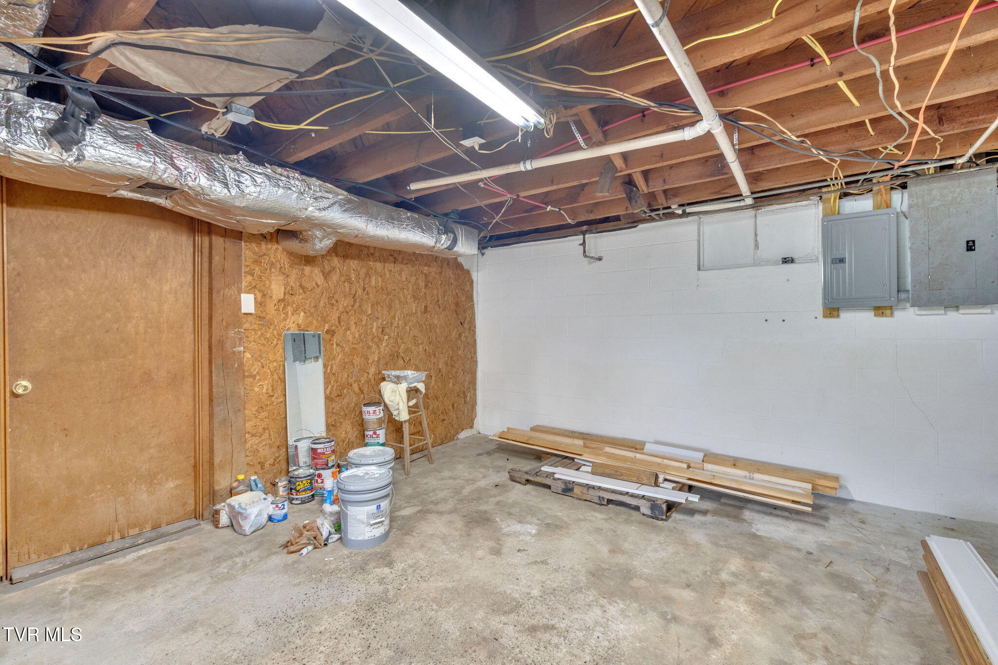 270 Ruth Street Southwest Abingdon, VA 24210 - Photo 28 of 31 25-web-or-mls-JH 20250503-076