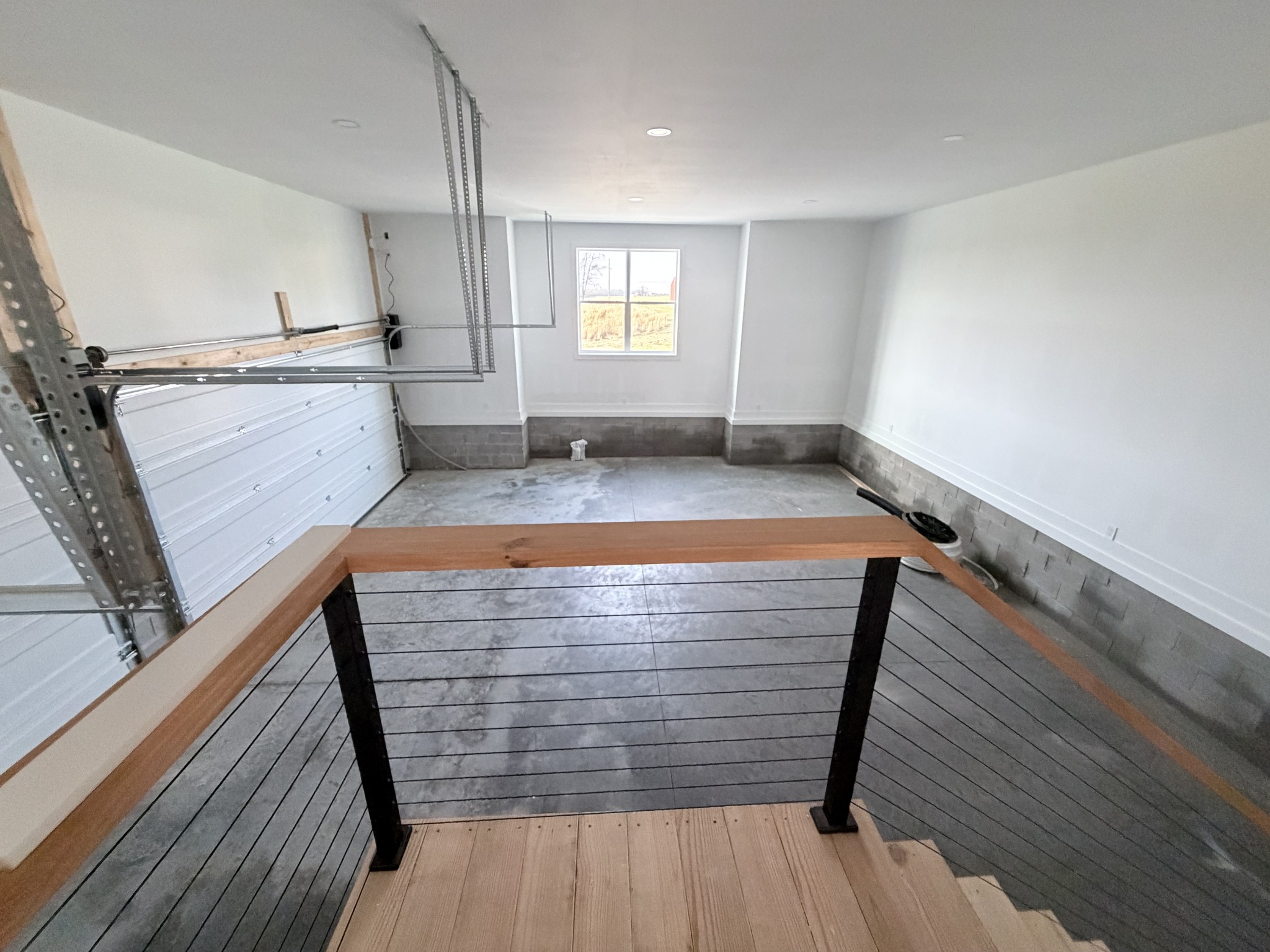 6447 Hopewell Road Springfield, TN 37172 - Photo 39 of 61 a view of a kitchen counter space and window