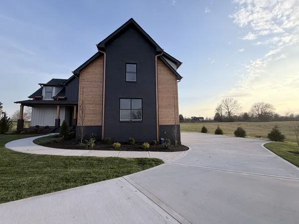 $926,995 | 6447 Hopewell Road, Springfield, TN 37172