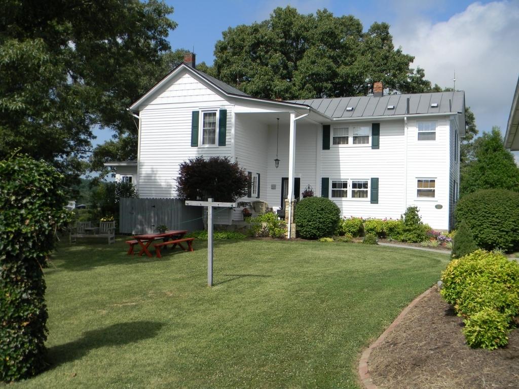 749 Timber Ridge Fincastle, VA 24090 - Photo 45 of 60 Rear Exterior of Home