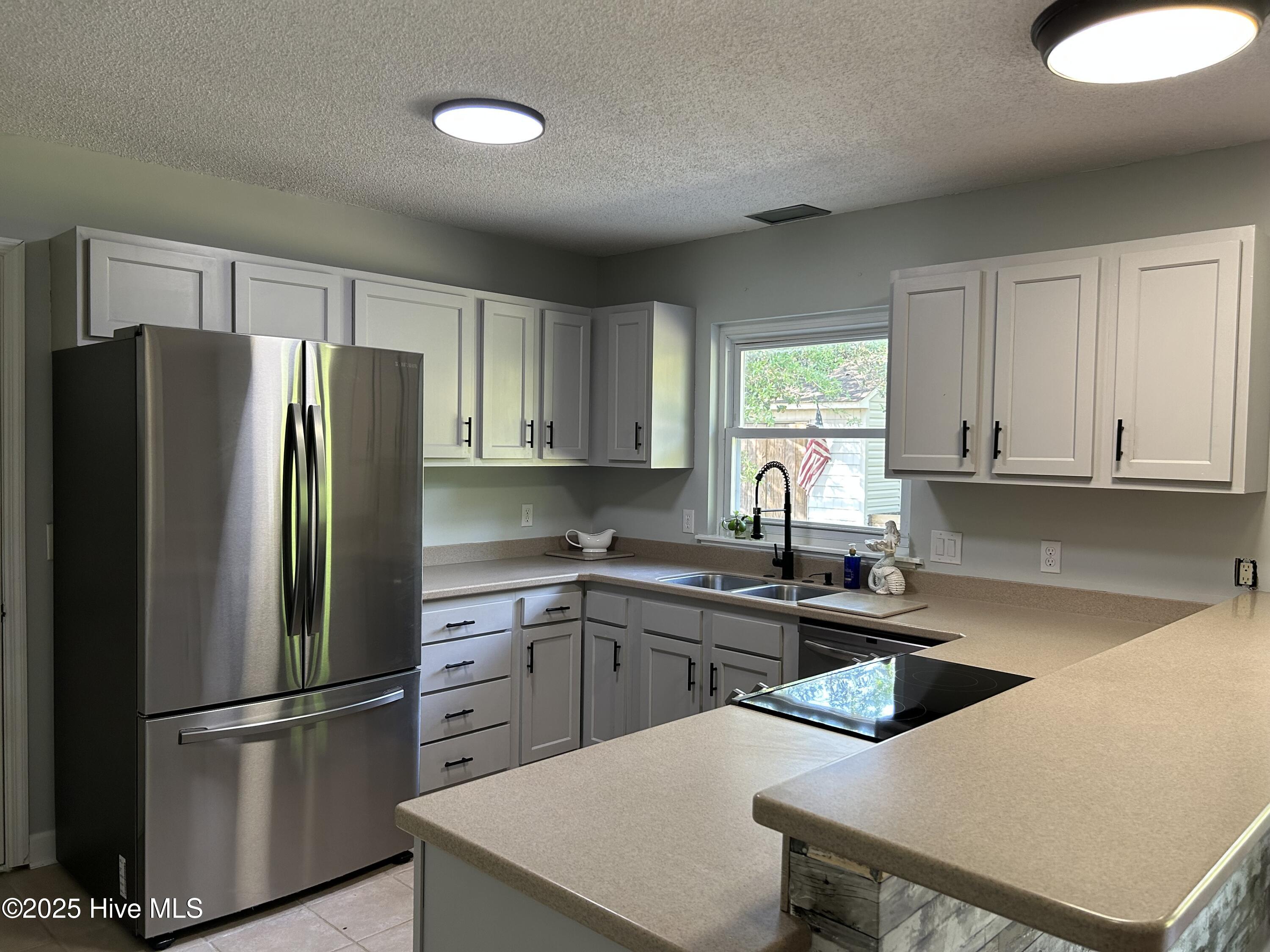 3414 Middle Sound Loop Road Wilmington, NC 28411 - Photo 6 of 39 IMG_0742