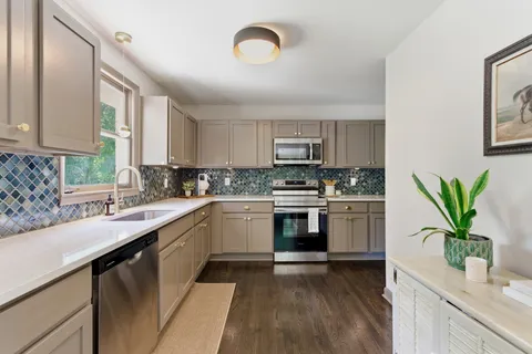 $675,000 | 1000 Hickory Hollow Road, Nashville, TN 37221