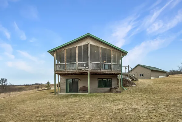 $459,500 | 27588 226th Street, Underwood, MN 56586