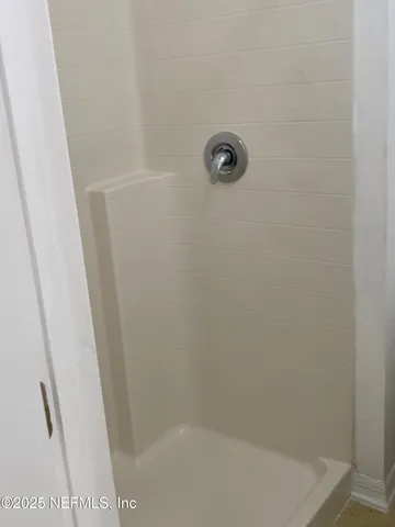 $2,450 | 7086 Shady Pine Court, Jacksonville, FL 32244