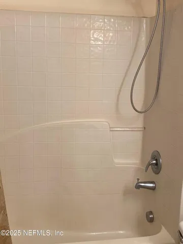 $2,450 | 7086 Shady Pine Court, Jacksonville, FL 32244