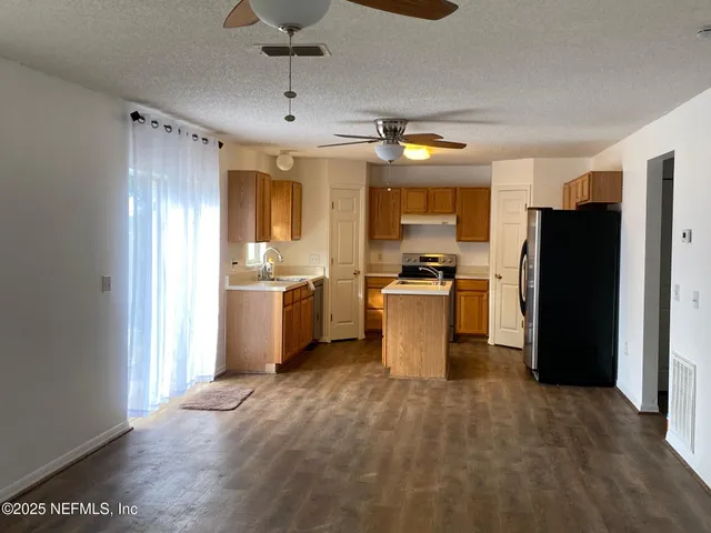 a window in an empty room