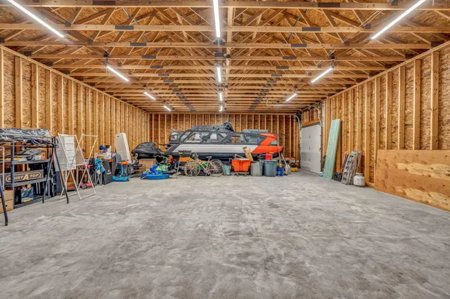 $1,999,000 | 11 Salmon Road, Dover Foxcroft, ME 04426