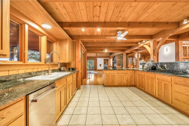 $1,999,000 | 11 Salmon Road, Dover Foxcroft, ME 04426