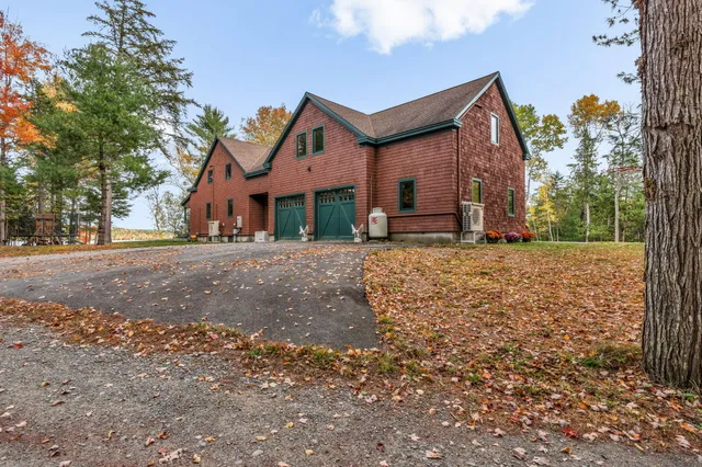 $1,999,000 | 11 Salmon Road, Dover Foxcroft, ME 04426