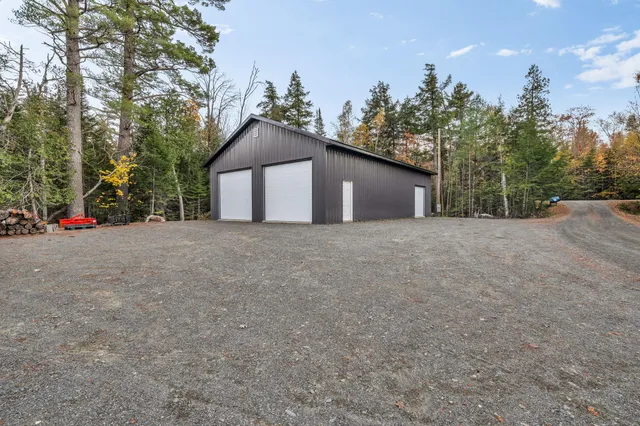 $1,999,000 | 11 Salmon Road, Dover Foxcroft, ME 04426