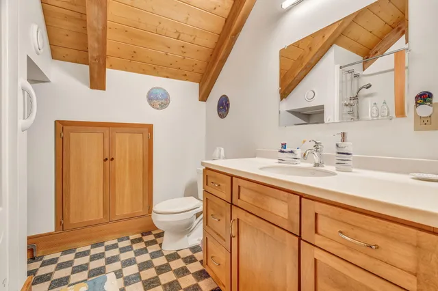 $1,999,000 | 11 Salmon Road, Dover Foxcroft, ME 04426