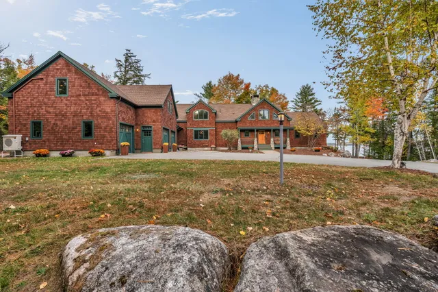 $1,999,000 | 11 Salmon Road, Dover Foxcroft, ME 04426