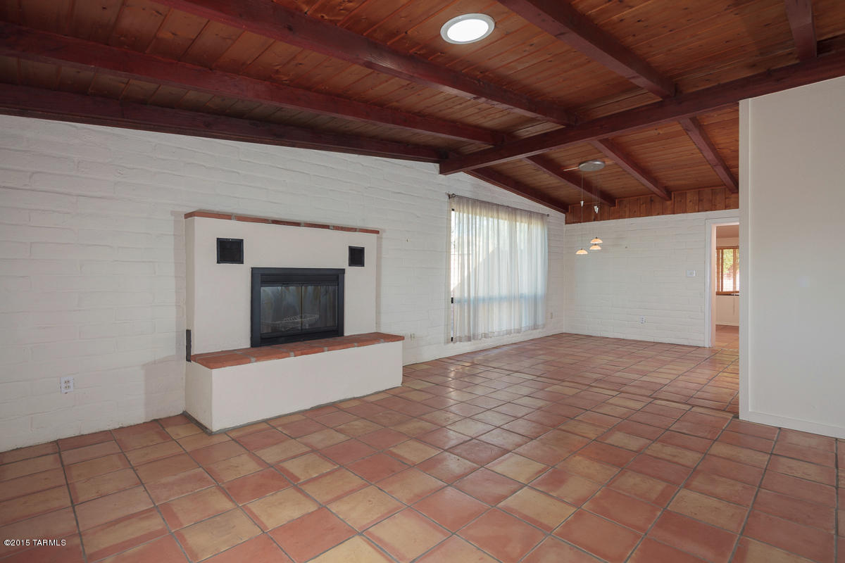 1602 East Greenlee Road Tucson, AZ 85719 - Photo 2 of 17 Gallery Image 2