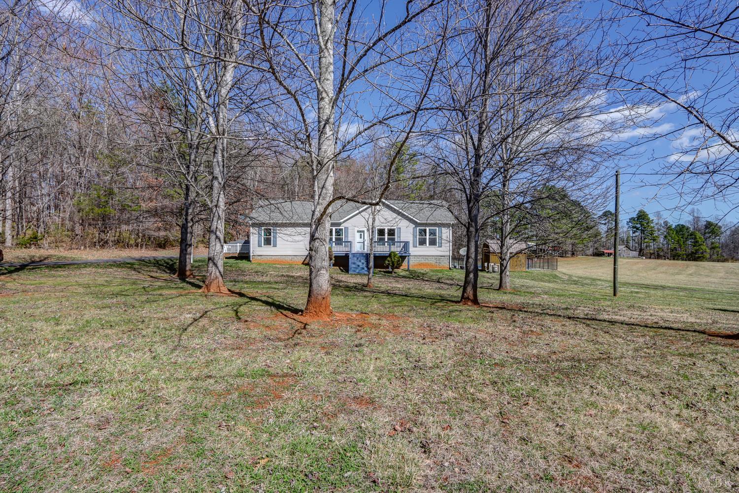 1230 Spencer Road Concord, VA 24538 - Photo 7 of 58