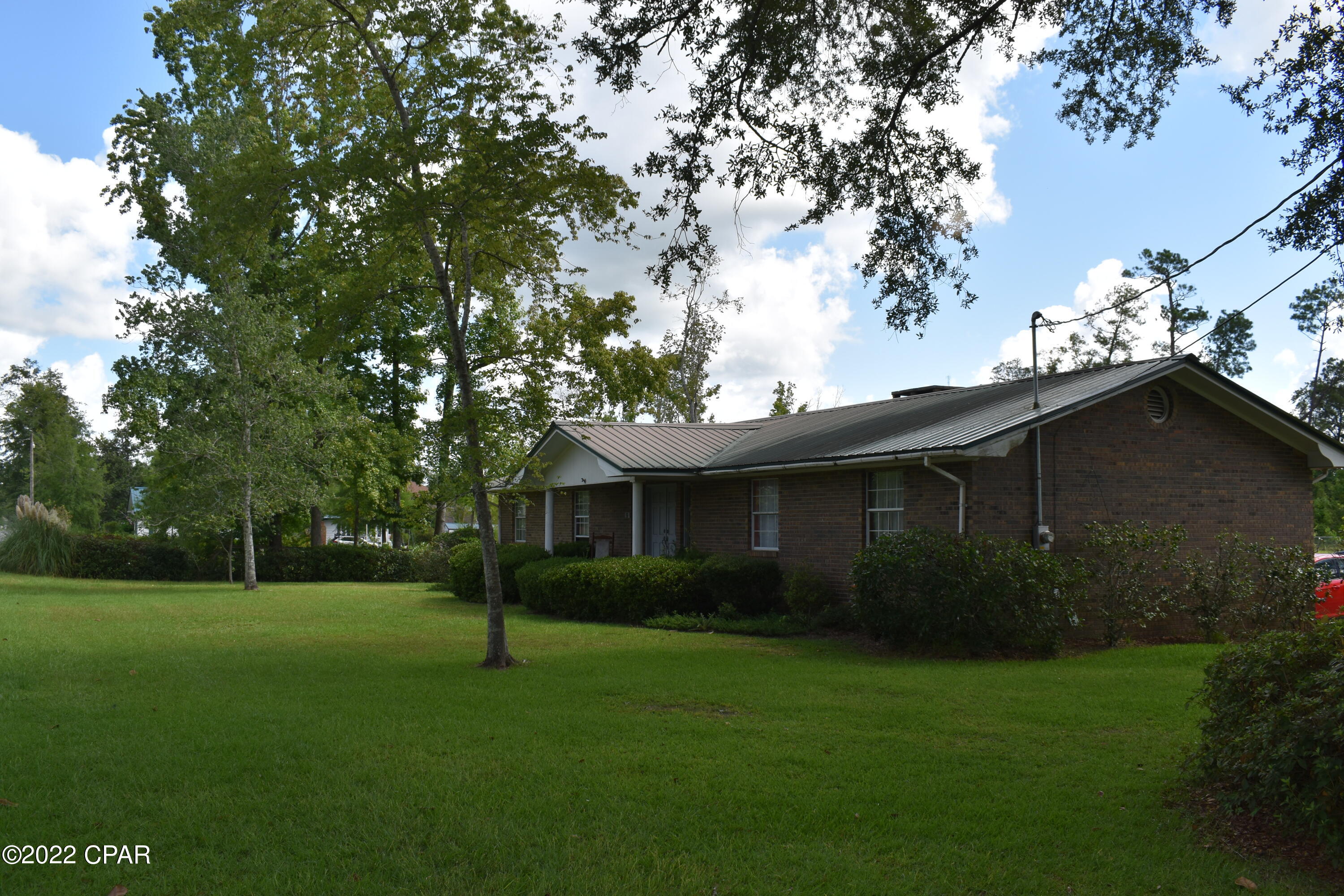 827 3rd Street Chipley, FL 32428 - Photo 22 of 25