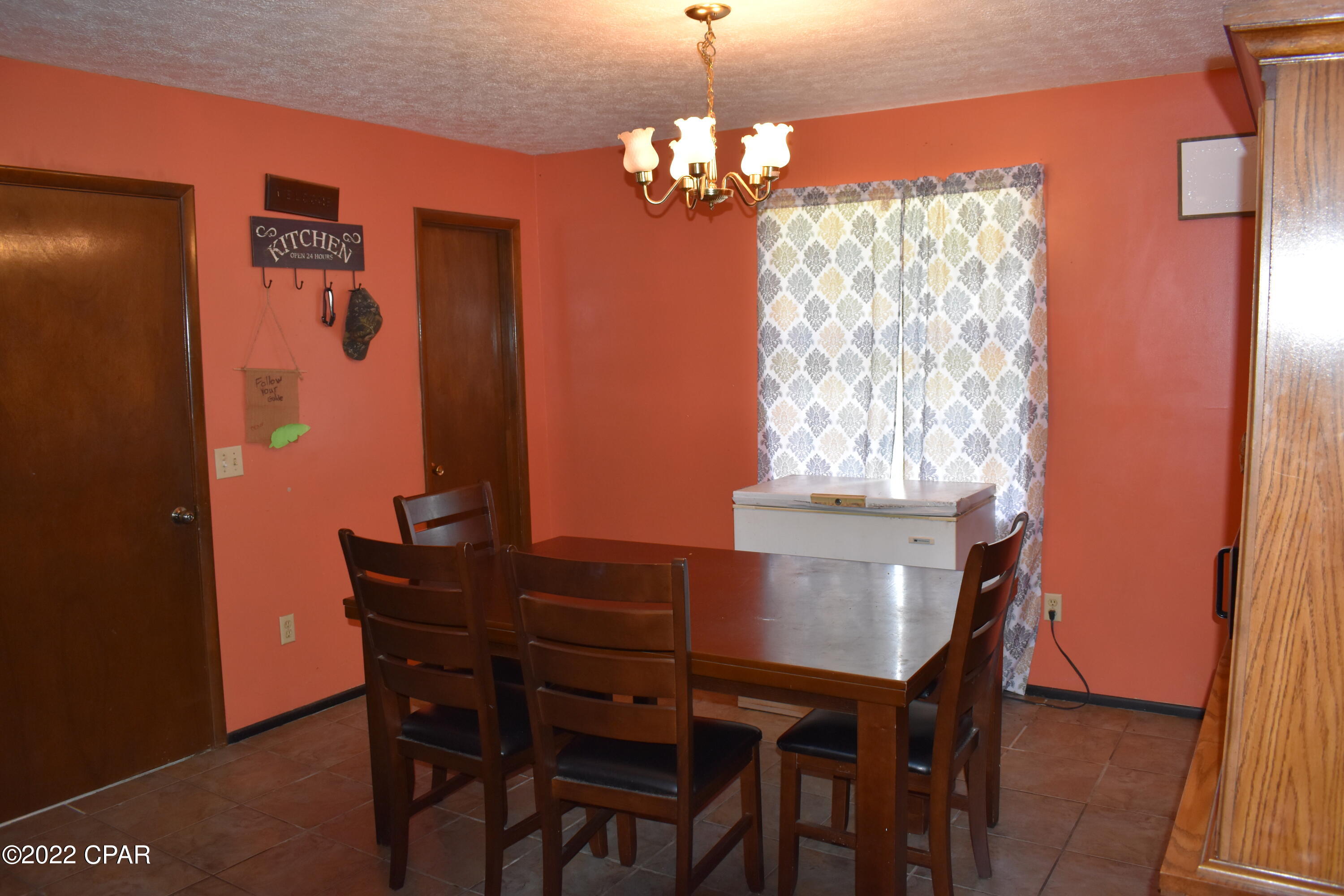 827 3rd Street Chipley, FL 32428 - Photo 5 of 25