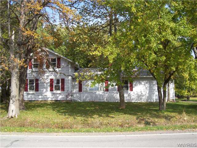 4581 Wilson Burt Road Wilson, NY 14172 - Photo 1 of 1 Exterior Front